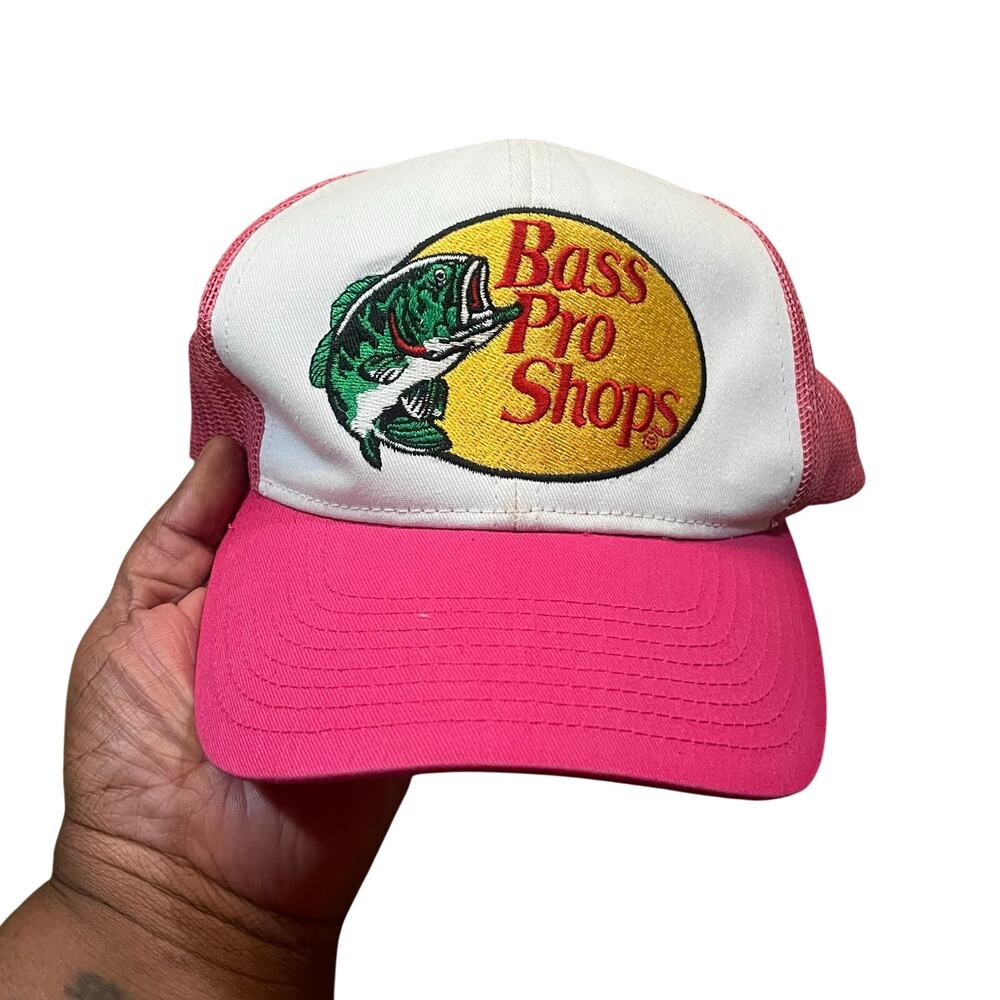 Bass Pro Shops Hat Pink‎ White Mesh Snapback Trucker Cap Fishing Logo